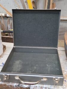 Porter-Cable-Metal-Tool-Case-second-image