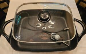Presto-Electric-Skillet-with-Lid