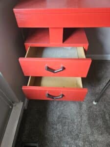 Red-Tanker-Desk-second-image