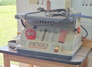 Ridgid-Oscillating-Belt-Spindle-Sander