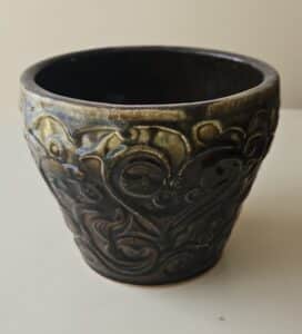 Robinson-Ransbottom-Jardiniere-Planter