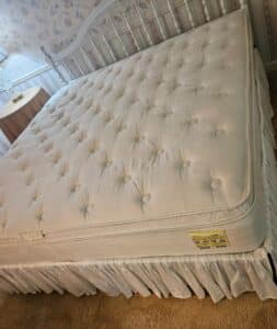 Tufted-Pillow-Top-Mattress