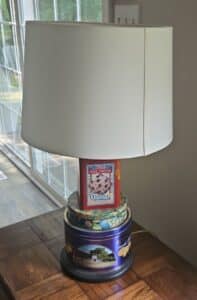Upcycled-Cookie-Tin-Lamp-second-image