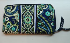 Vera-Bradley-Rhythm-Blues-Wallet