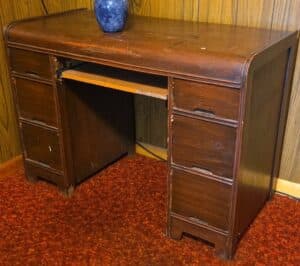 Vintage-Waterfall-Desk