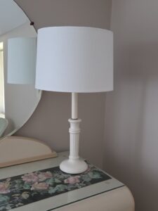 White-Candlestick-Table-Lamp
