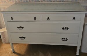 White-Painted-Dresser