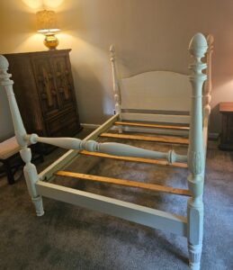 White-Painted-Poster-Bed