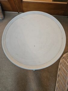 White-Pedestal-Accent-Table-second-image