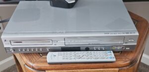 Zenith-XBV-DVD-VCR-Combo-Player