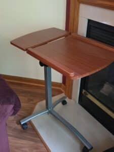 Adjustable-Rolling-Laptop-Table
