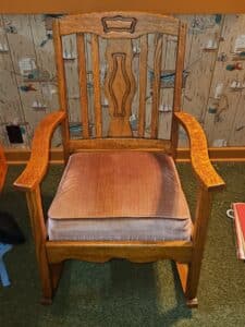 Antique-Arts-and-Crafts-Oak-Rocker