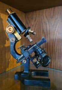 Bausch-Lomb-Microscope-1