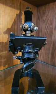 Bausch-Lomb-Microscope-second-image-1