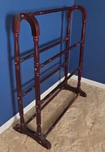 Bombay-Company-Vintage-Quilt-Rack-second-image