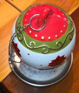 Ceramic-Poinsettia-Bird-Feeder-second-image