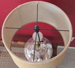 Coastal-Seashell-Filled-Table-Lamp-third-image