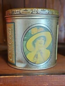 Coca-Cola-Gibson-Girl-Tin