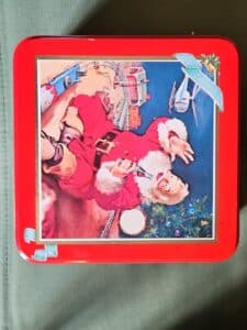 Coca-Cola-Santa-Playing-Cards-Tin-B