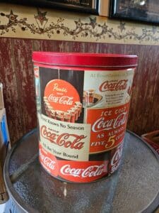 Coca-Cola-Vintage-Puzzle-Tin-second-image