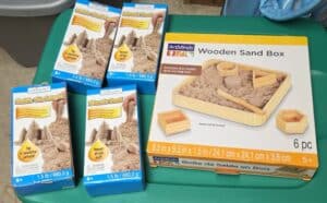 Creatology-Kinetic-Sand-and-ArtMinds-Wooden-Sand-Box-Set