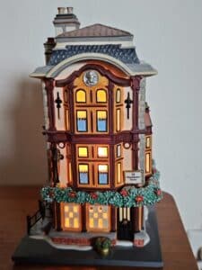 Department-Dickens-Village-Manchester-Street