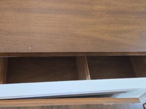 Drexel-Heritage-Credenza-fourth-image