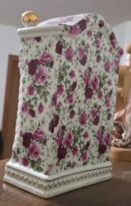 Floral-Porcelain-Mantel-Clock-second-image