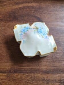 Forget-Me-Not-Porcelain-Trinket-Box