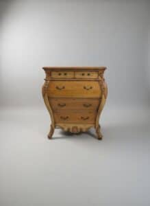 French-Provincial-Style-Bombe-Chest-fifth-image