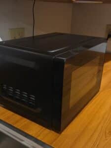 Hamilton-Beach-Countertop-Microwave-Oven-third-image