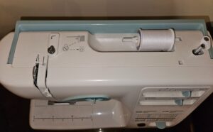Kenmore-Electronic-Sewing-Machine-third-image
