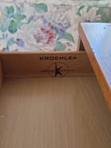 Kroehler-Mid-Century-Modern-China-Cabinet-fourth-image