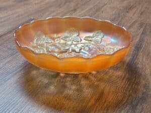 Marigold-Strawberry-Carnival-Glass-Bowl-second-image