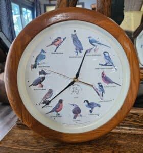Mark-Feldstein-Audubon-Singing-Bird-Clock-1