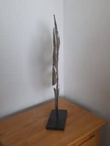Metal-Monstera-Leaf-Sculpture-with-Dual-Tone-Finish-third-image