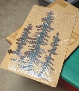 Metal-Pine-Tree-Wall-Art