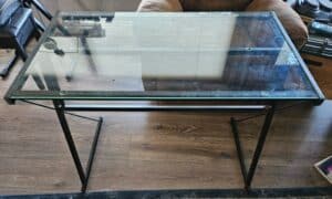 Modern-Glass-Top-Desk-h-l-.w-1