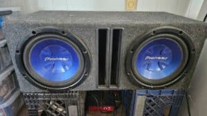 Pioneer-Dual-Subwoofer-Enclosure-1