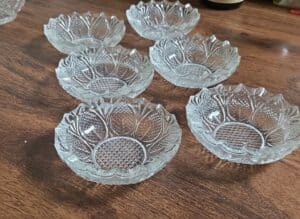 Pressed-Glass-Ashtrays-second-image