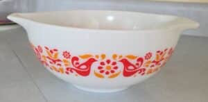Pyrex-Friendship-Cinderella-Mixing-Bowl-