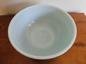 Pyrex-Green-Mixing-Bowl-second-image