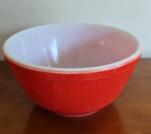 Red-Pyrex-Mixing-Bowl