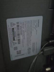 Samsung-UNTU-inch-K-UHD-Smart-TV-second-image