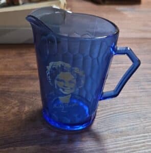 Shirley-Temple-Cobalt-Blue-Glass-Pitcher-and-Bowl-second-image