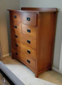 Stickley-Mission-Oak-Chest-of-Drawers