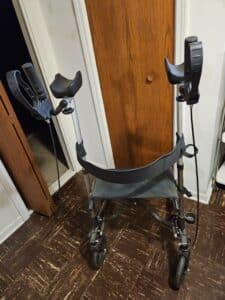 Upright-Walker-Rollator