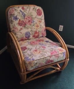Vintage-Bamboo-and-Rattan-Lounge-Chair-second-image