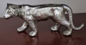 Vintage-Cast-Metal-Tiger-Figurine