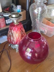 Vintage-Cranberry-Glass-Pineapple-Pattern-Parlor-Lamp-second-image